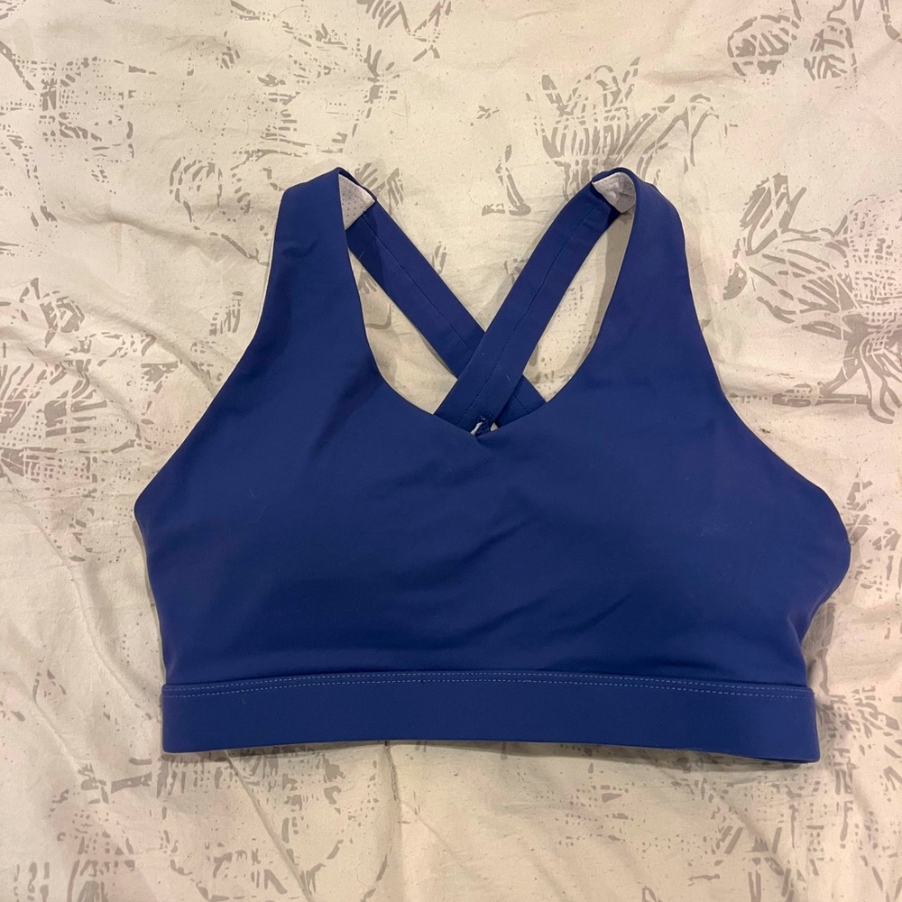 Sports top